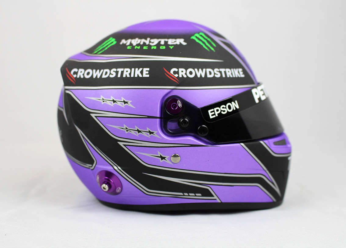 forma1 Formula1 F1 sisak helmet SISAK Lewis Hamilton Mercedes AMG 2021. 1:2 - Mini helmet forma1 Formula1 F1 sisak helmet SISAK Lewis Hamilton Mercedes AMG 2021. 1:2 - Mini helmet